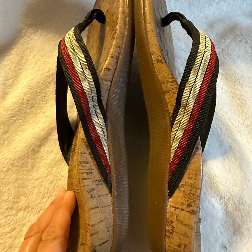GUC  Orthaheel sandals. Size 9 Women’s. - Picture 4 of 11